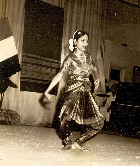 Jaya dance